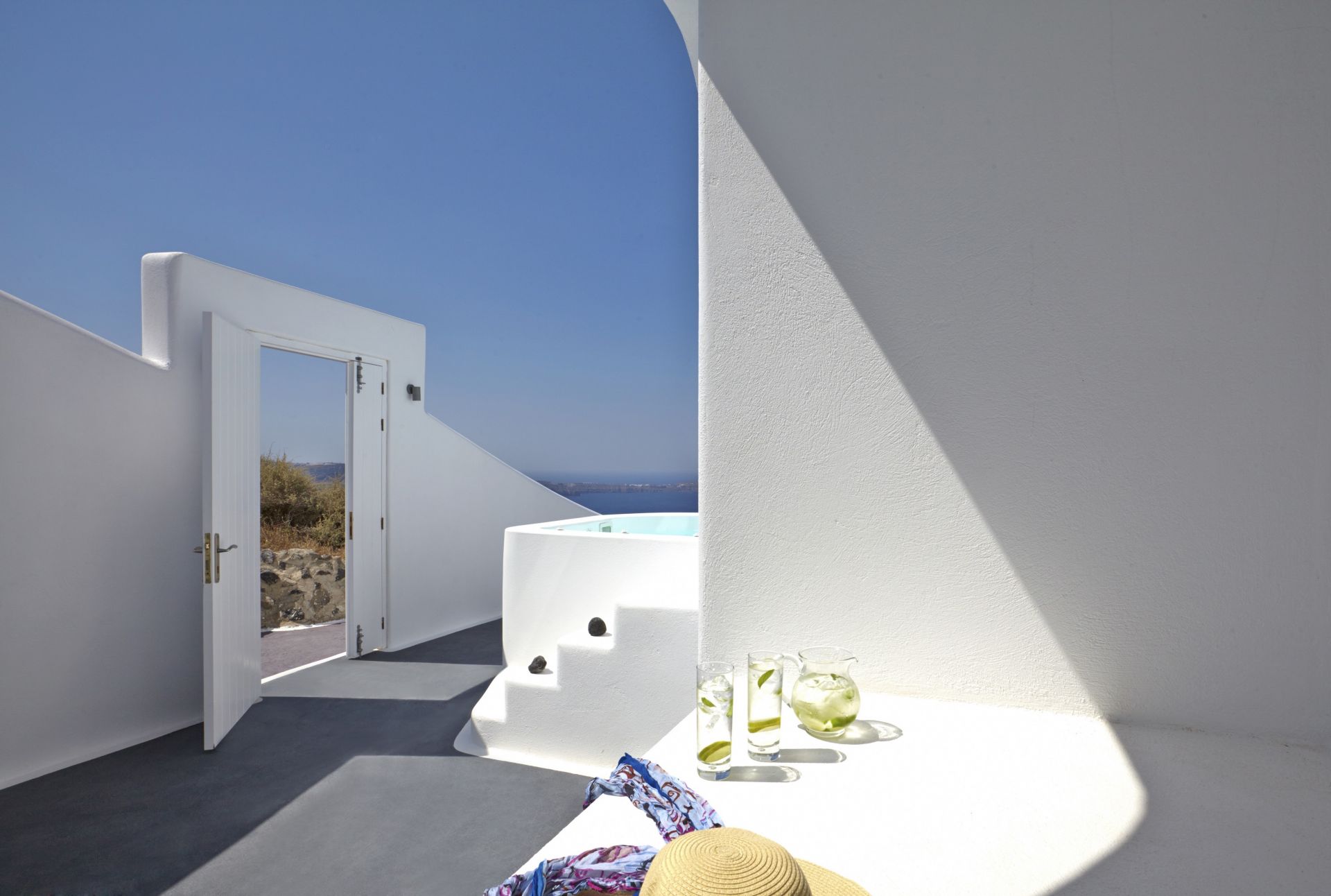 fira luxury villas