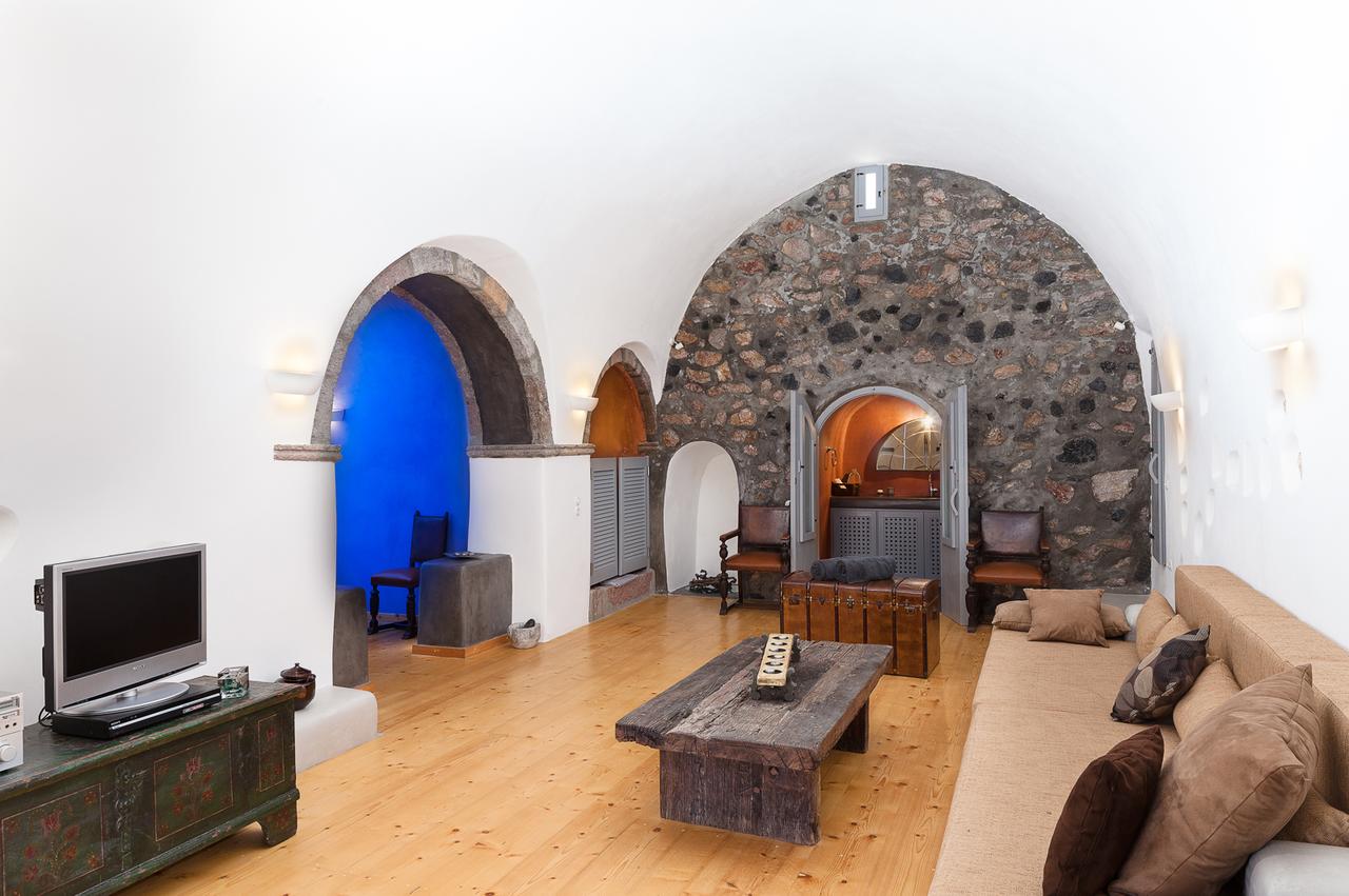 santorini luxury villa rental