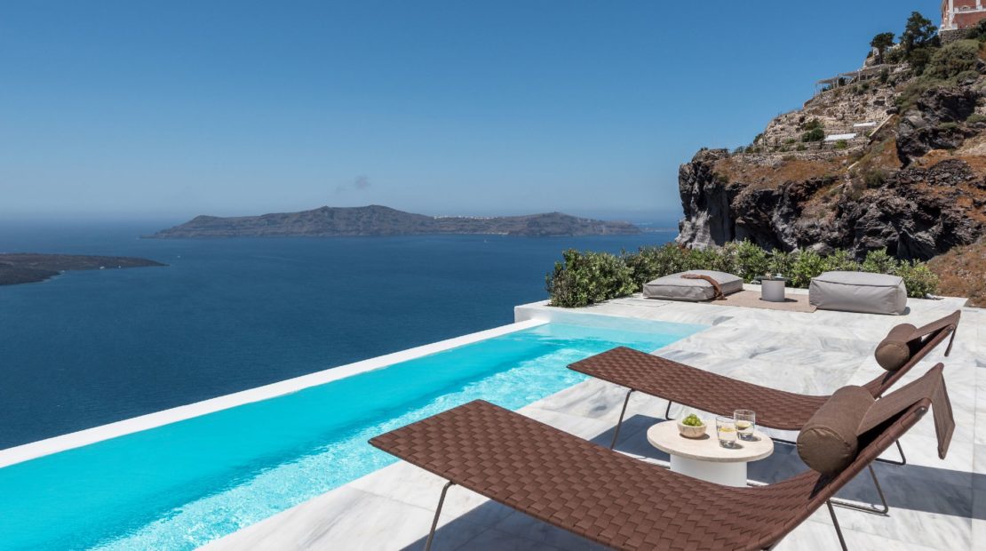 fira villas caldera views