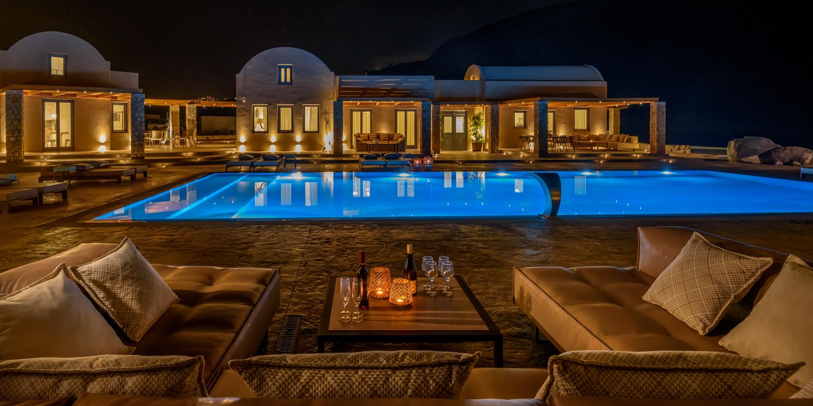 santorini luxury villas