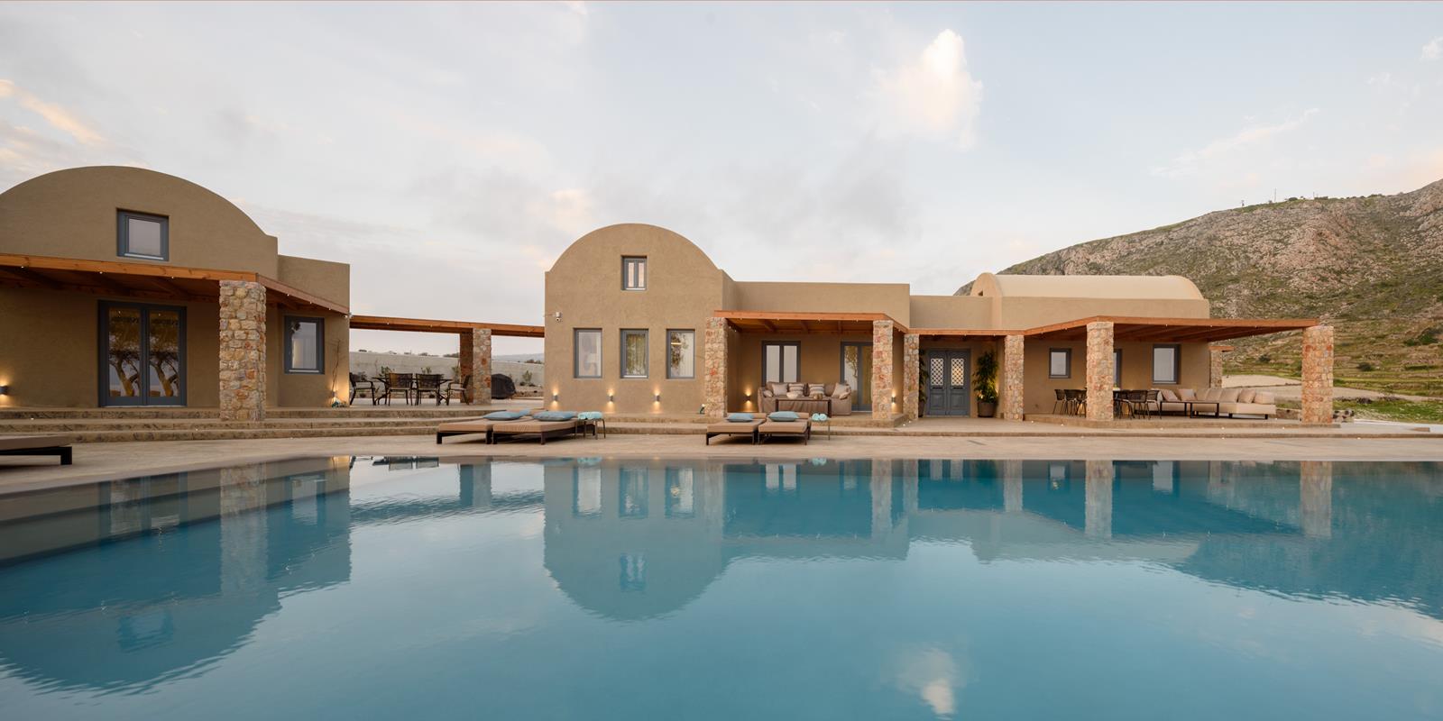 santorini luxury villas