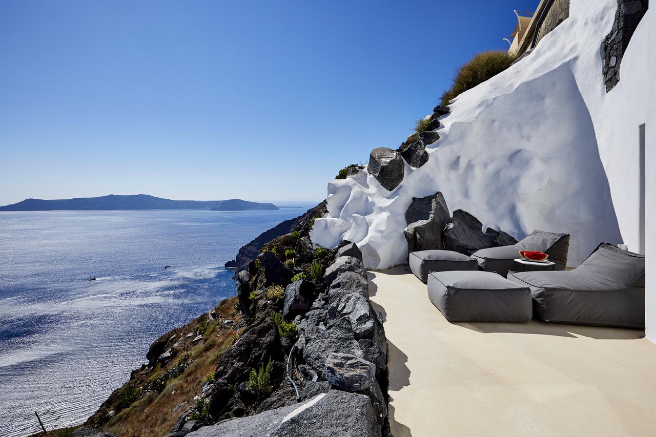 santorini luxury villas