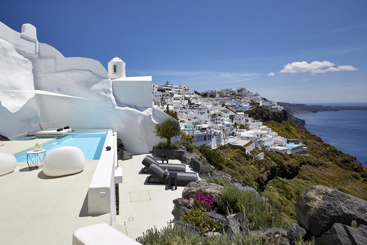 villas in santorini