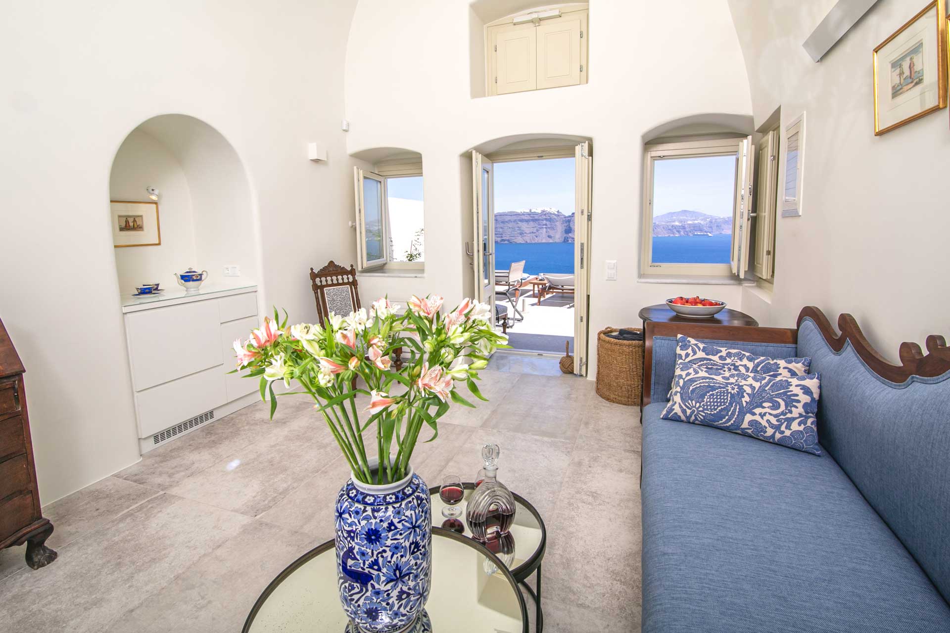 luxury villas oia santorini