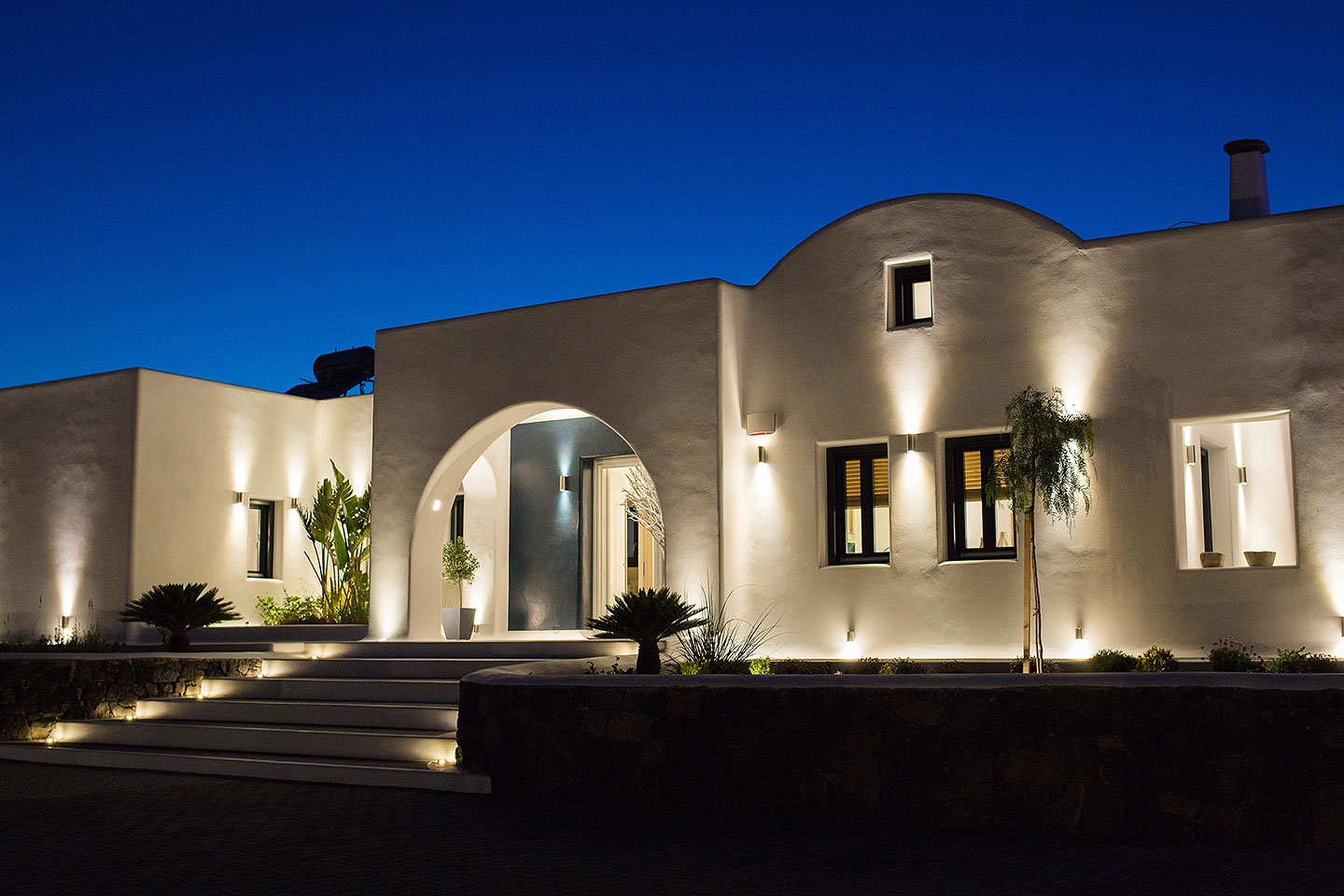 luxury villas fira santorini