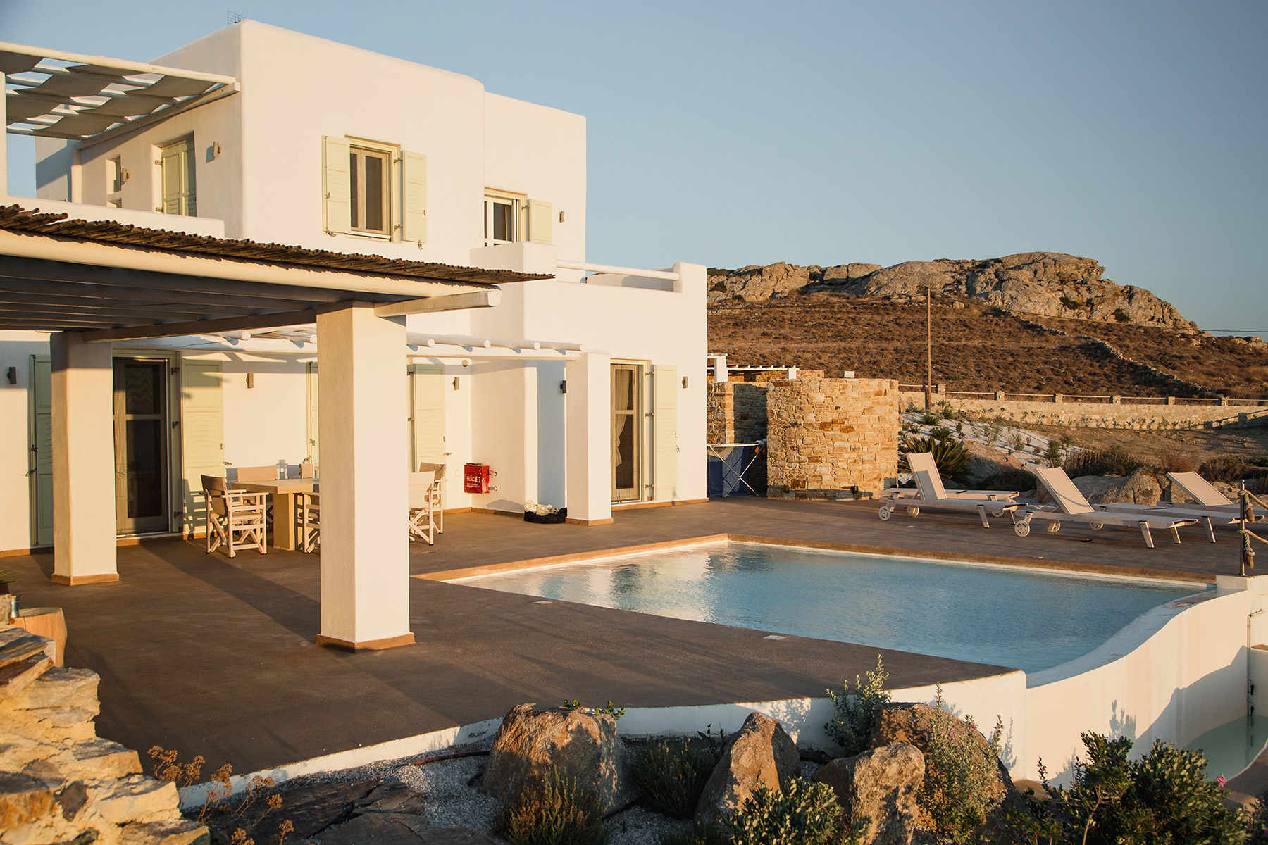 hillside villas naxos pool