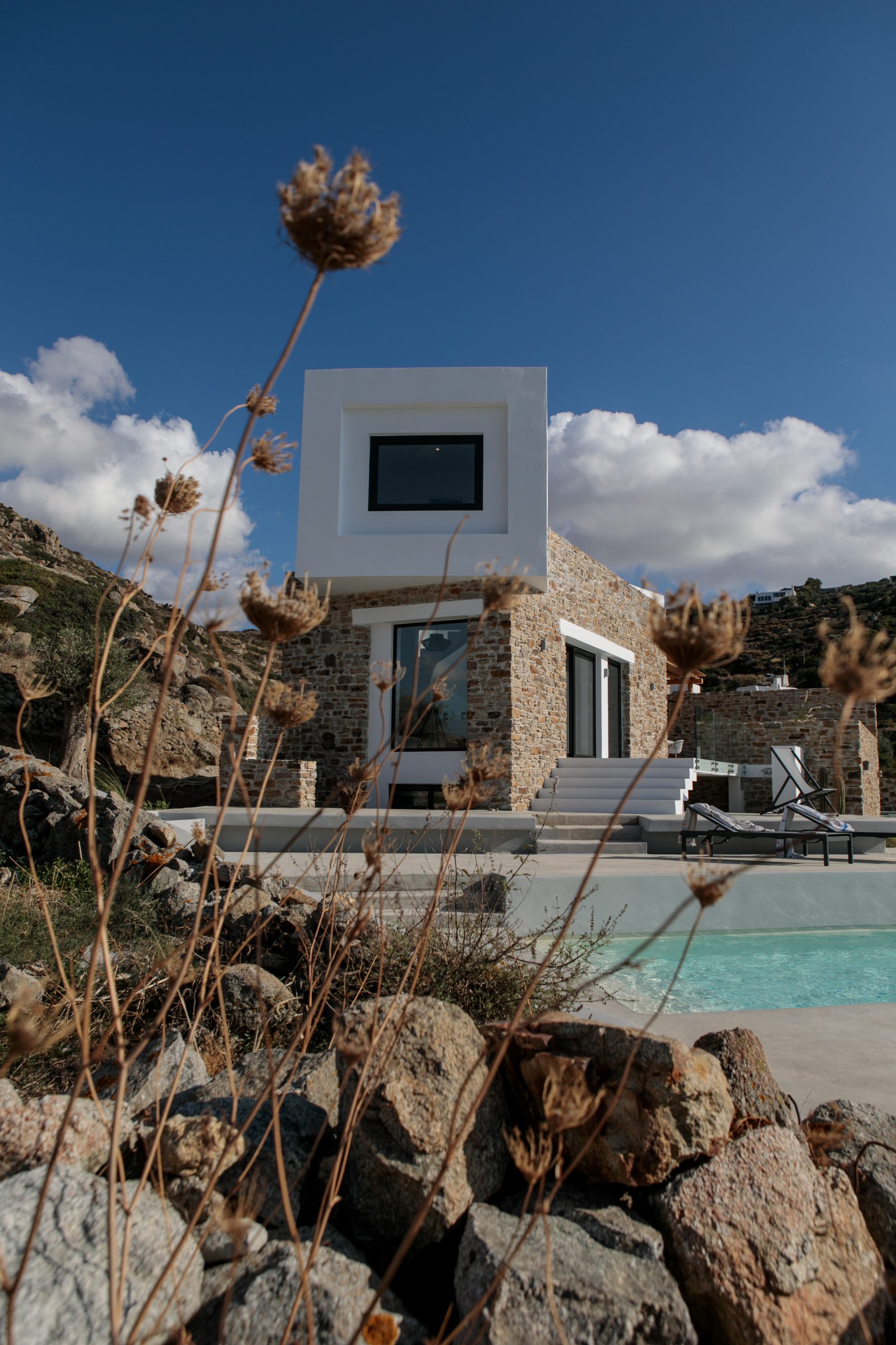 luxury naxos villas