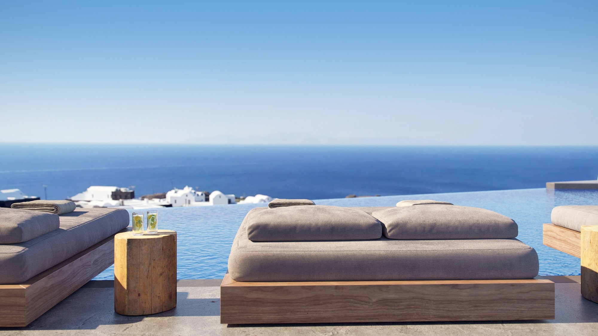 oia villas private pool