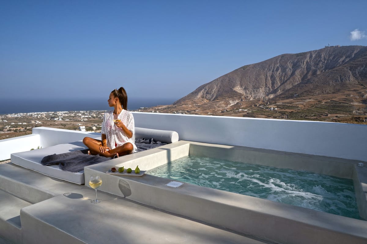 santorini luxury villas