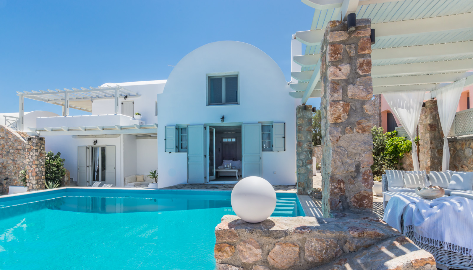 santorini villas