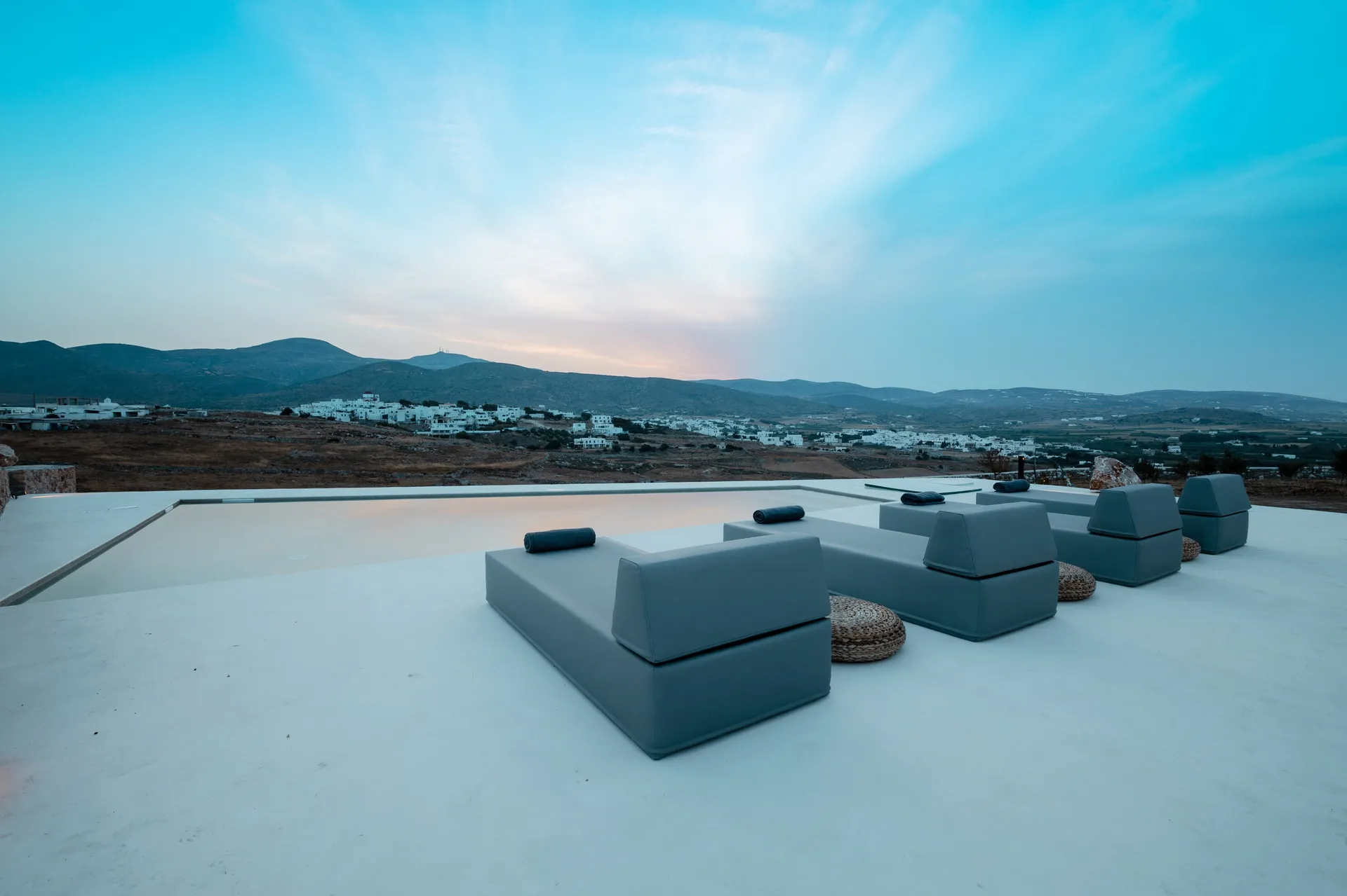 paros luxury villas