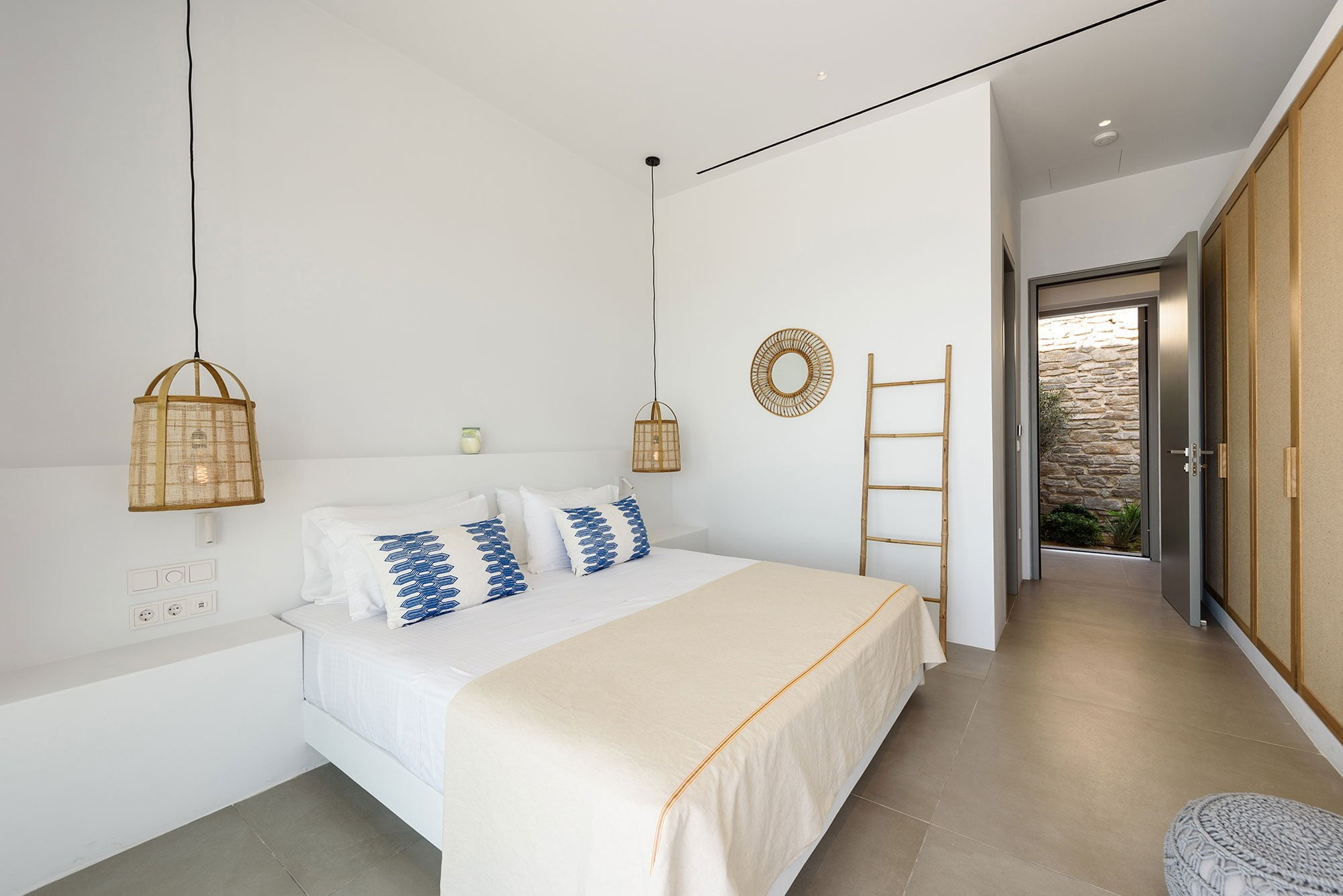 ofos golden bay paros double