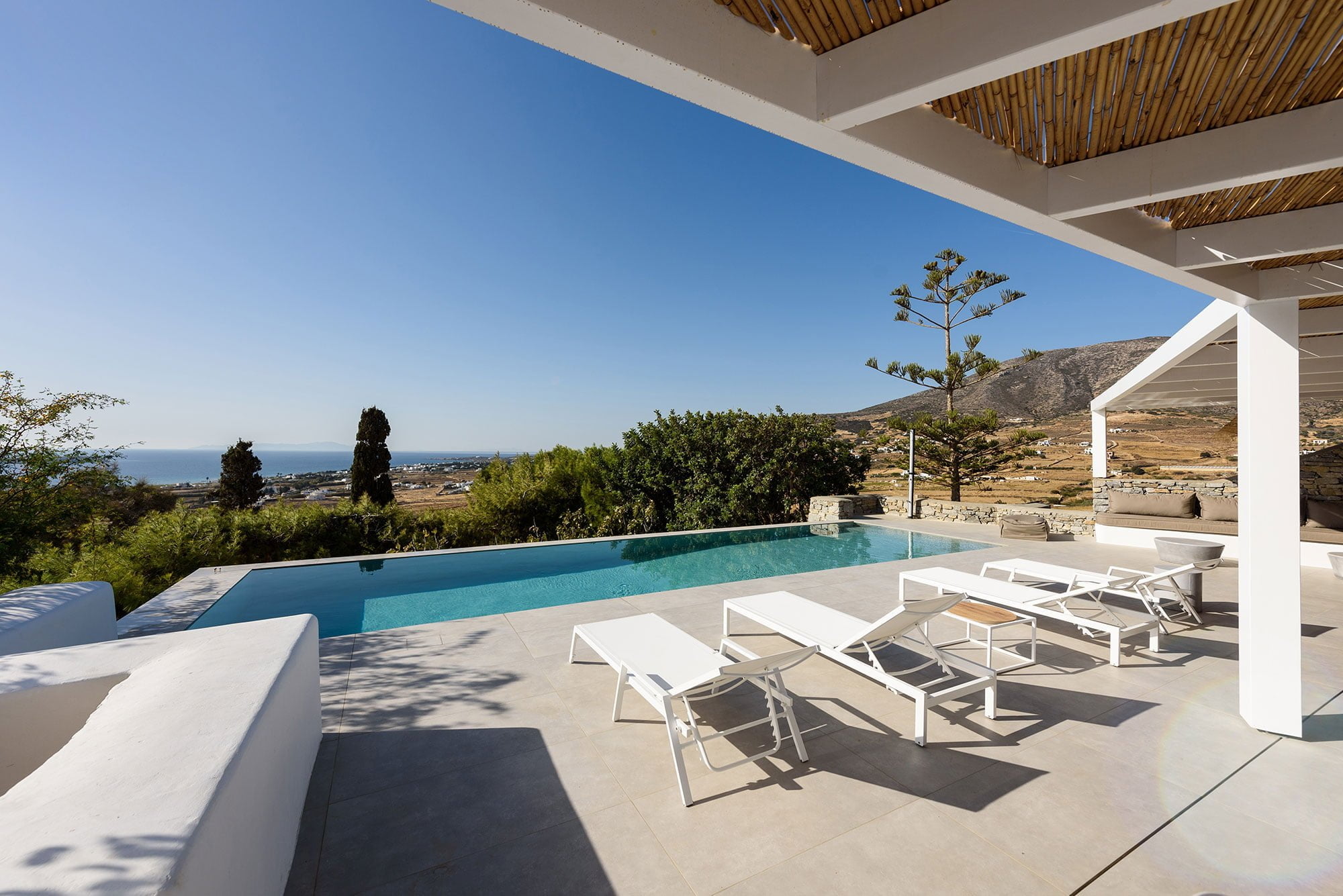 luxury villas in paros