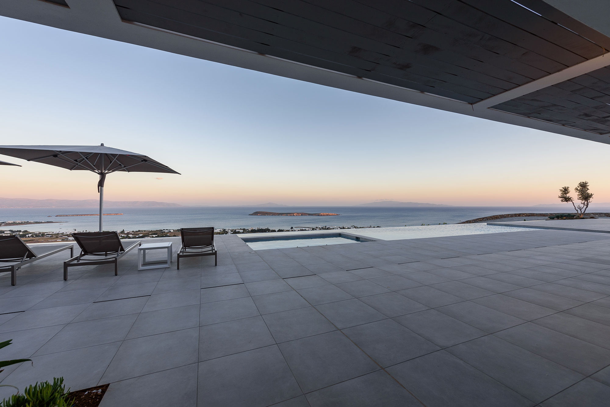 villa kofos golden bay paros