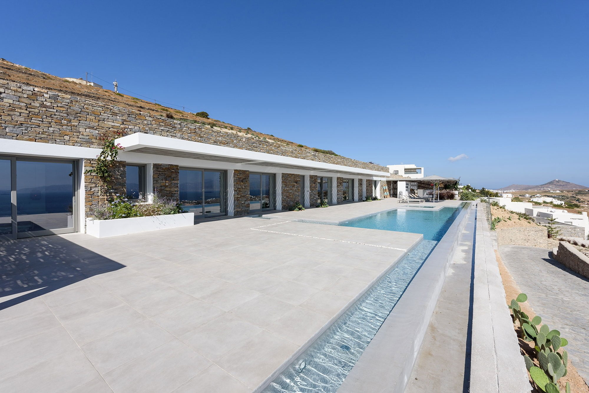 paros villas rentals