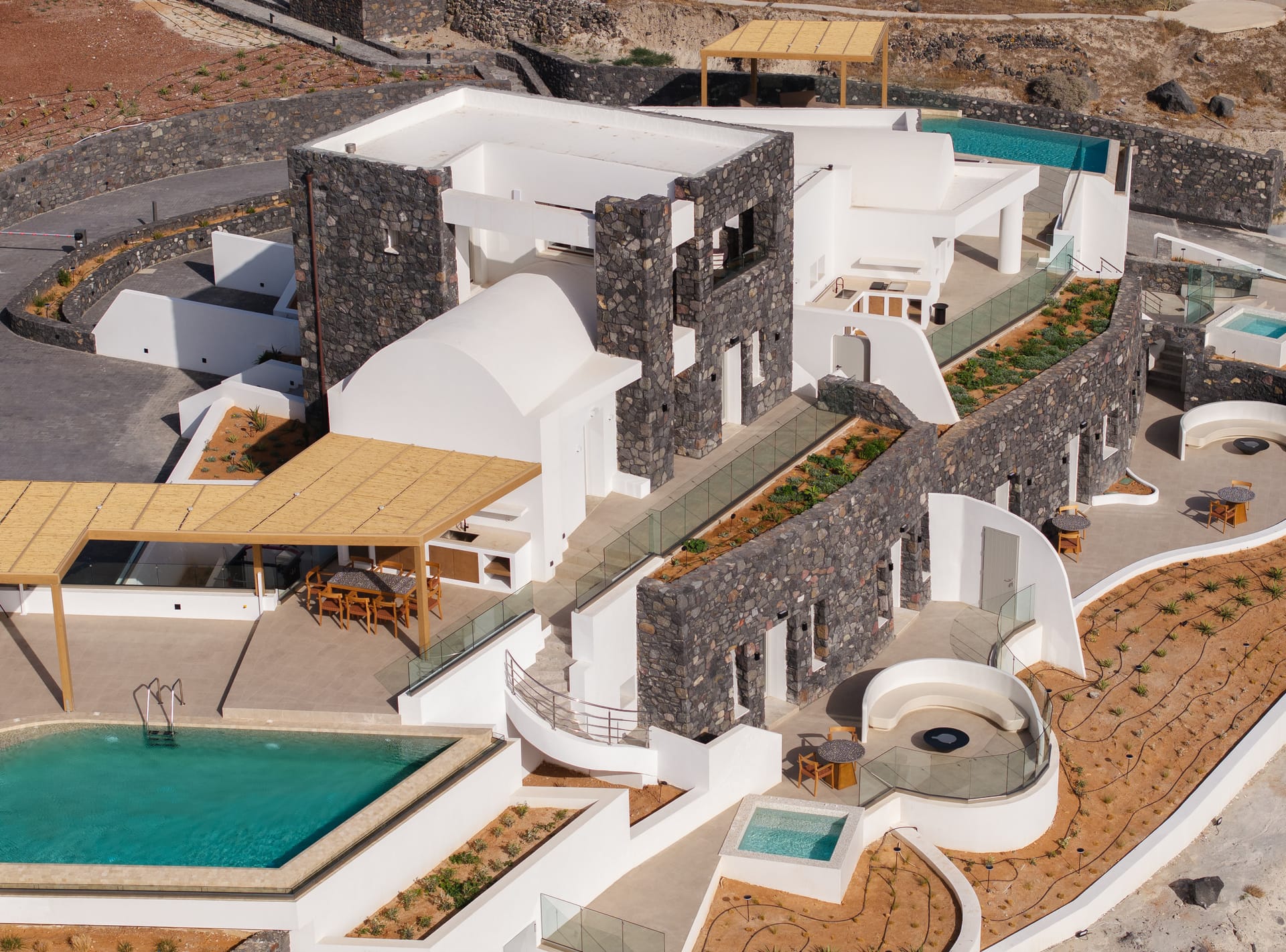 oia luxury villas Santorini