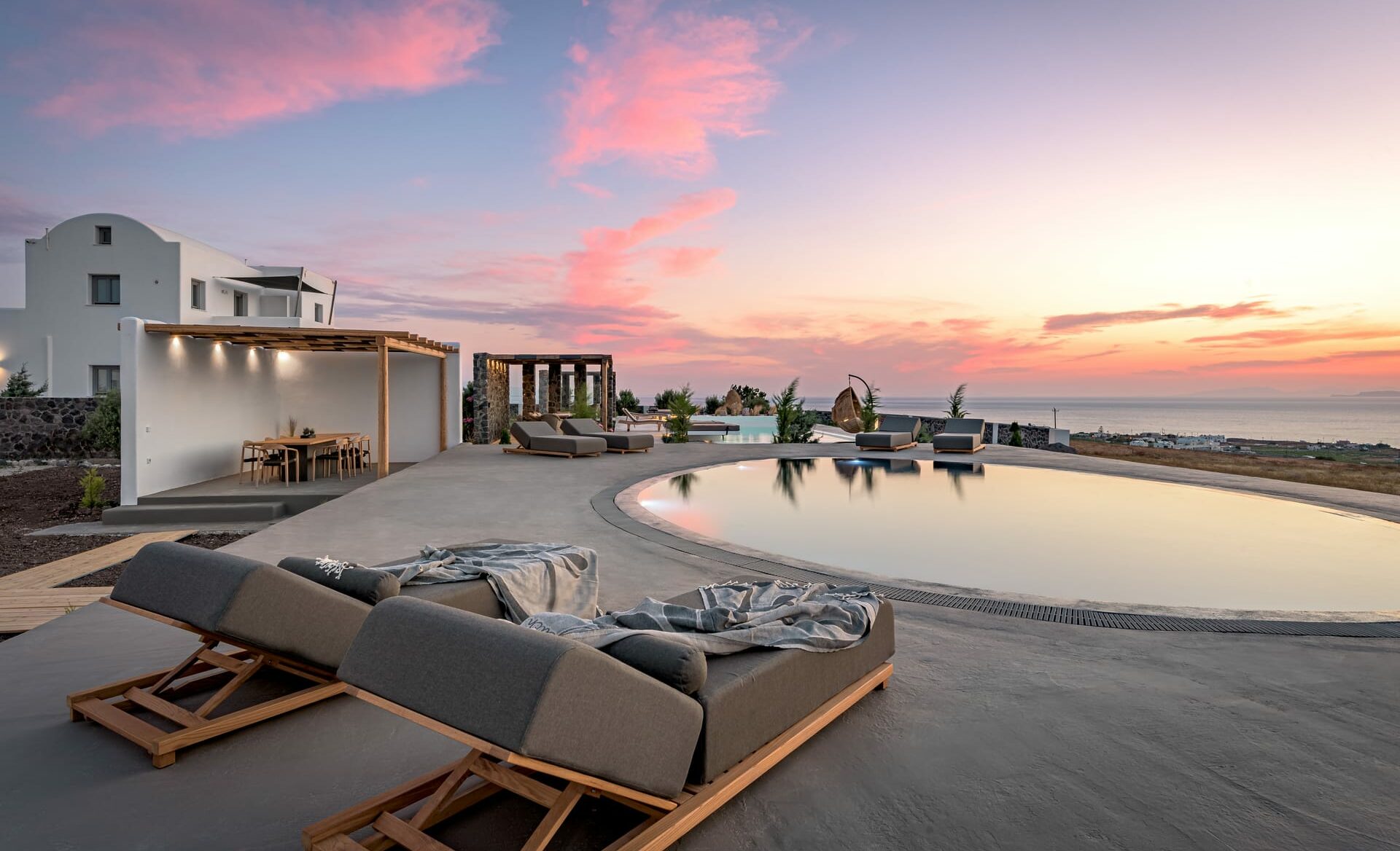 Santorini villas fira