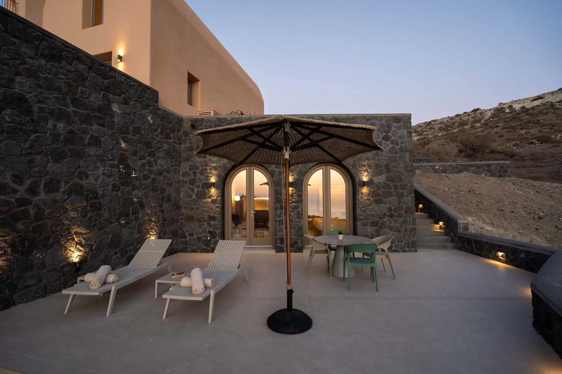 the residence Akrotiri santorini loungers